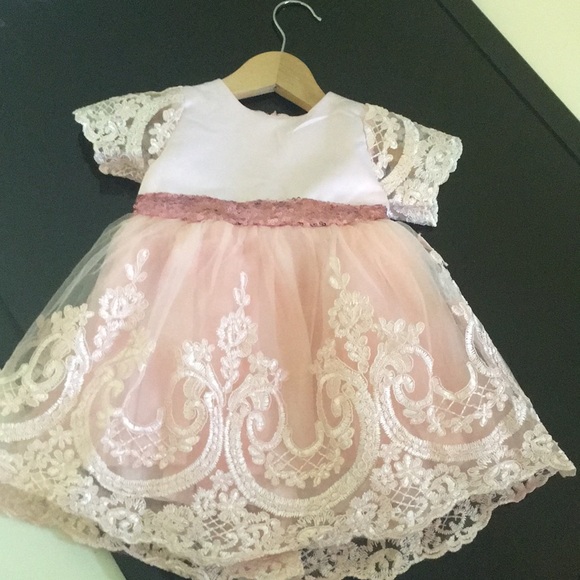 ITTY BITTY TOES DRESS - Picture 6 of 8